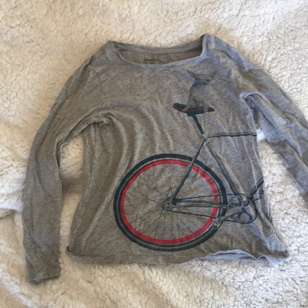 Kids grey long sleeve shirt